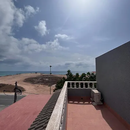 Fraesch Duplex Med Havsutsikt