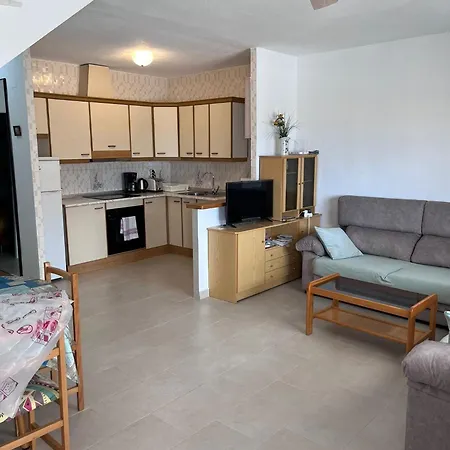 Fraesch Duplex Med Havsutsikt