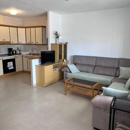 Fraesch Duplex Med Havsutsikt Holiday home *